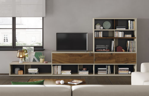 Parete attrezzata TV contemporaneo - EST115 - VIVE - MUEBLES VERGE S.L. - in legno laccato