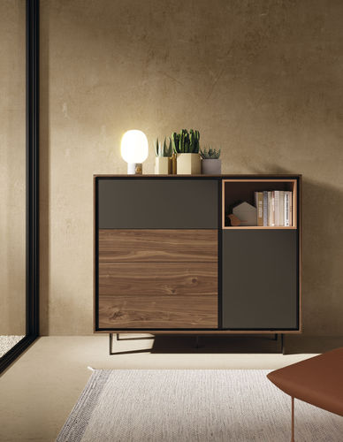 Credenza contemporanea - BOOK 04 - VIVE - MUEBLES VERGE S.L. - in legno laccato / in noce