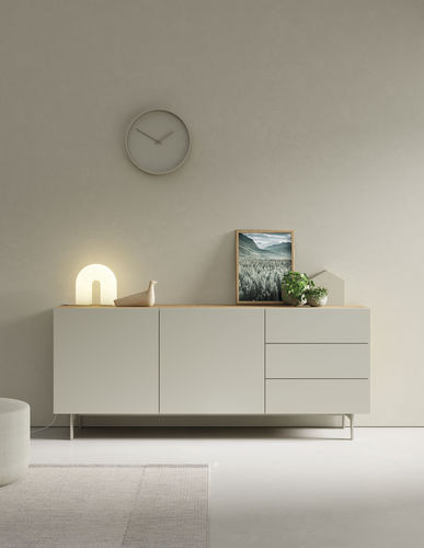 Credenza moderna - COMPACT APARADOR 6 - VIVE - MUEBLES VERGE S.L. - in rovere / impiallacciata in legno / in legno laccato opaco