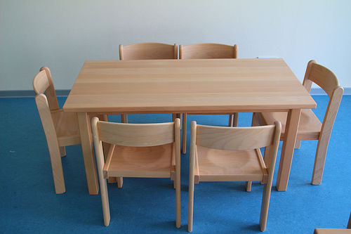 Sedia contemporanea - de Breuyn Möbel GmbH - da interno / in legno / impilabile