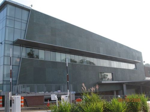 Rivestimento di facciata in pannelli - GREEN SLATE FACADE - MAP Slate Srl - in ardesia / verticale / di lunga durata