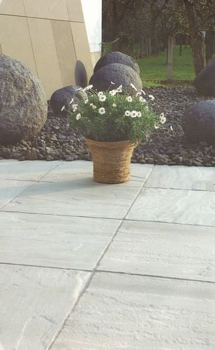 Lastricato in pietra naturale - SANDSTONES GREY - MAP Slate Srl - in quarzo / per pedoni