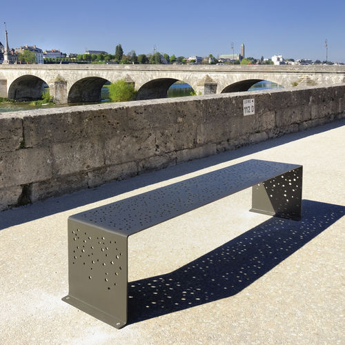 Panca per spazi pubblici contemporanea - LIGER - Design espaces - in acciaio termolaccato