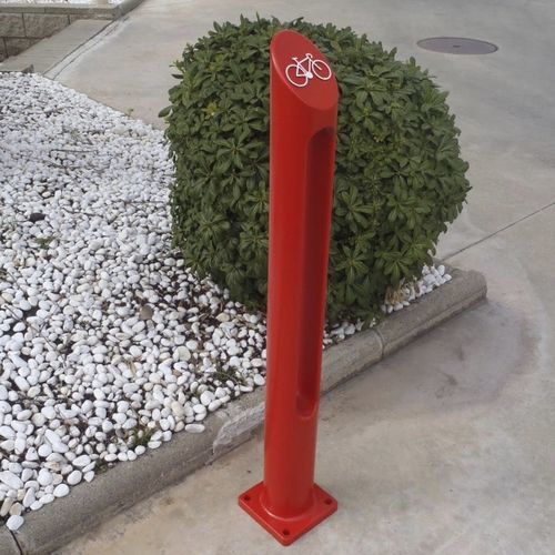 Rastrelliera per biciclette a pavimento - BABYK PRO - Sabacaucho - con sistema di sicurezza / verticale / per spazi pubblici