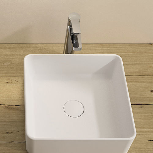 Lavabo da appoggio - HERA - Ceramicas Gala - quadrato / 1 foro / senza troppopieno