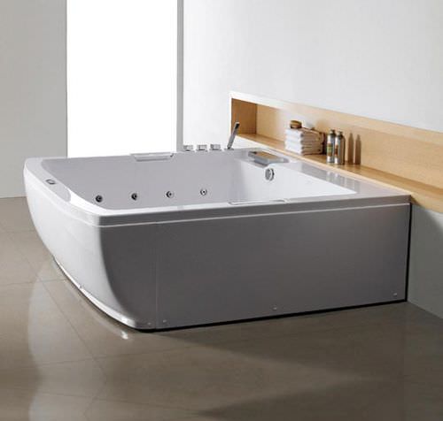 Vasca da bagno quadrata - AMORE: ROMANCE MONROE - HSIL Limited (Hindware) - da appoggio / in porcellana / idromassaggio