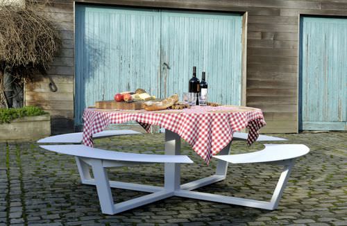 Tavolo da picnic contemporaneo - LA GRANDE RONDE - Cassecroute - in acciaio / in alluminio / rotondo
