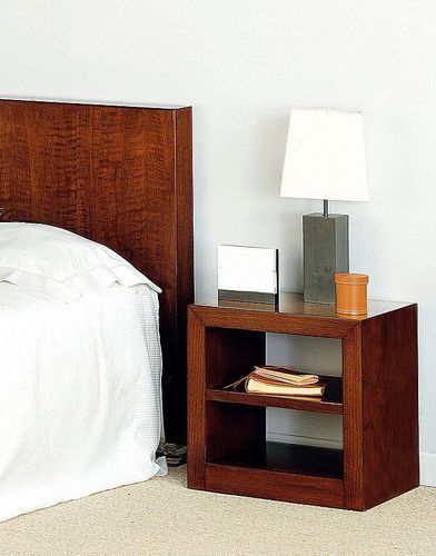 Comodino contemporaneo - T-687 - ArtesMoble - in noce / in faggio / con supporto in legno