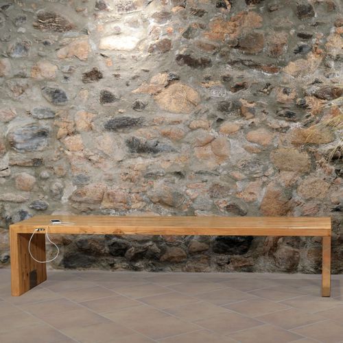 Panca per spazi pubblici design minimalista - BANCAFINA B - FREPAT URBAN EQUIPMENT - in legno / in acciaio / con ricarica smartphone e tablet