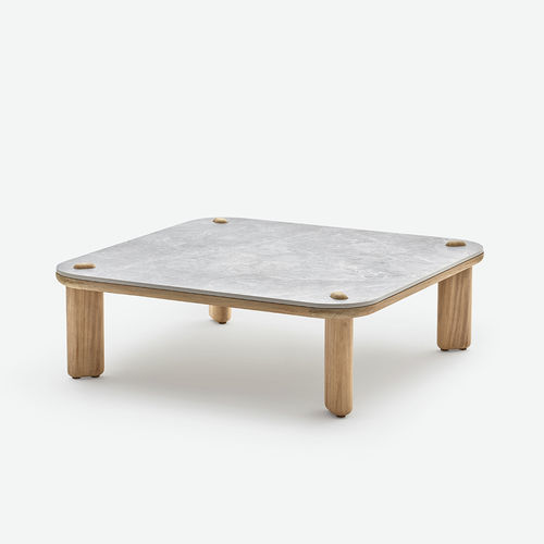 Tavolino basso contemporaneo - KNOPPIE SMALL - HALDANE - in Dekton® / con supporto in iroko / quadrato