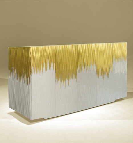 Credenza contemporanea - MOON GOLD - Luisa Peixoto Design - in legno laccato / bianca / dorata