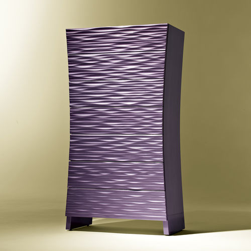Cassettiera contemporanea - CURVE WEG - Luisa Peixoto Design - in legno laccato / marrone / viola