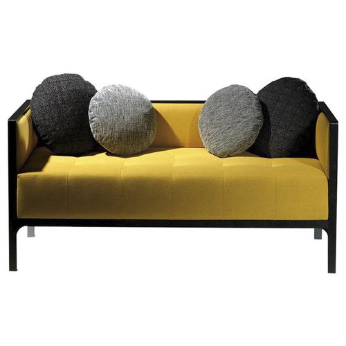 Divano contemporaneo - CAMELIA - Luisa Peixoto Design - da sala / in velluto / giallo