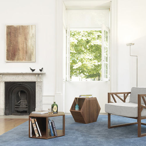 Tavolino basso contemporaneo - HEXA - Wewood - Portuguese Joinery - in rovere / in legno massiccio / esagonale