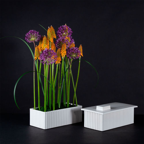 Vaso da giardino in ceramica - BUILDING - Pulpo - da appoggio / rettangolare / per uso residenziale
