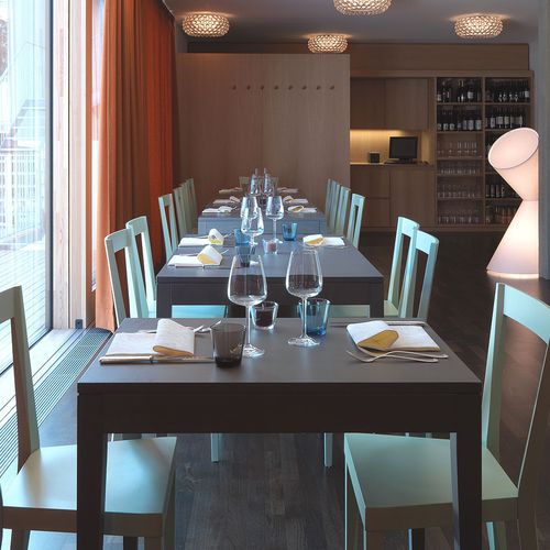 Tavolo contemporaneo - BREAK  - L'abbate - in legno laccato / in faggio / rettangolare