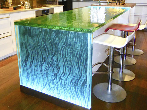 Cucina contemporanea - BROSSA - ThinkGlass - in vetro / con isola / a L