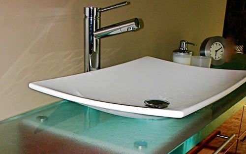 Piano lavabo in vetro - CLEAN & CLEAR - ThinkGlass