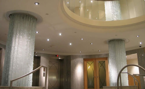 Scultura in vetro - ThinkGlass - per edifici pubblici