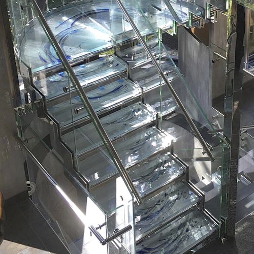 Scala dritta - . - ThinkGlass - a U / con gradini in vetro / con struttura in metallo