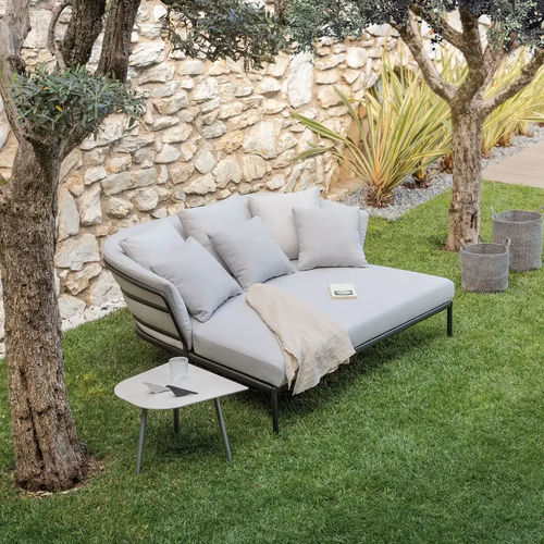 Dormeuse contemporanea - Ria Soft - FAST SPA - in tessuto / in alluminio verniciato / con supporto in alluminio dipinto