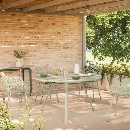 Tavolo contemporaneo - RADICE QUADRA  - FAST SPA - in alluminio verniciato / con supporto in alluminio dipinto / rettangolare