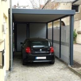 Tettoia per posto-auto su misura - Carport-Schmiede GmbH & Co. KG - in legno / in lamiera d'acciaio / in acciaio galvanizzato