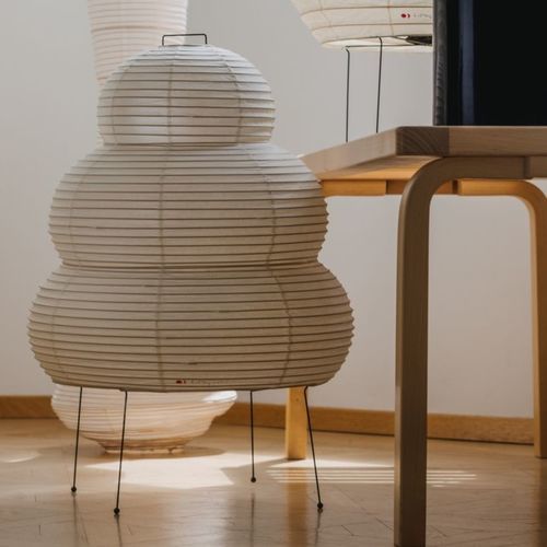 Lampada da pavimento - AKARI  - vitra - in filo metallico / in bambù / di carta