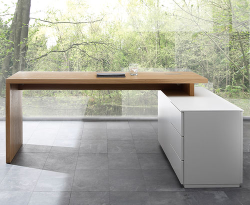 Scrivania contemporanea - CUBO - Sudbrock - in rovere / in legno laccato / con contenitore