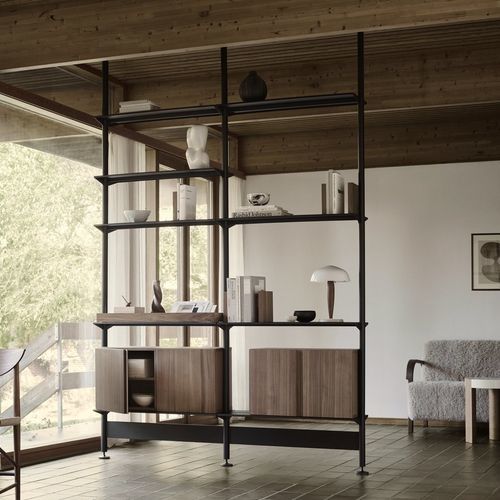 Mensola - PIRA G2 - STRING FURNITURE - pavimento-soffitto / contemporaneo / in noce