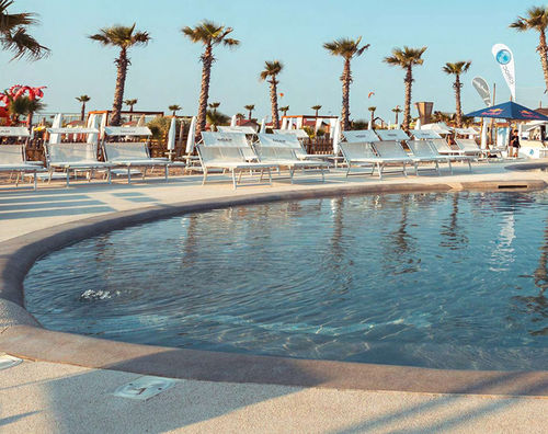 Piscina da esterno - CAYO BLANCO - Biodesign Pools - per hotel / interrata / altre forme
