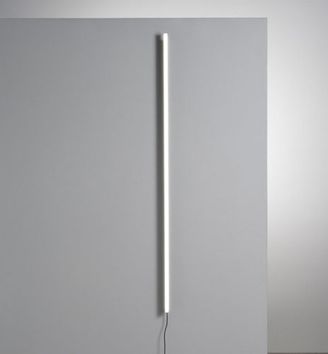 Applique contemporanea - ritmo W1800 - Andcosta - da interno / in alluminio / in policarbonato