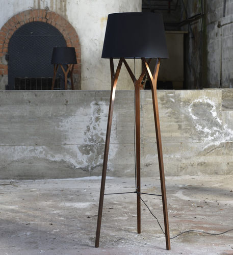 Lampada da terra - tre F1700 - Andcosta - in cotone / in noce / contemporanea