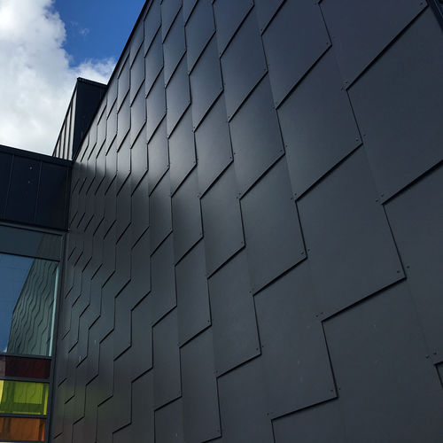 Rivestimento di facciata in pannelli - SOLID - Cembrit Limited - in fibrocemento / verticale / di lunga durata