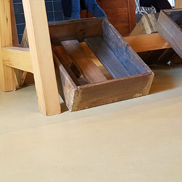 Pavimento in poliuretano - FLOWFRESH HF COVE - Tremco CPG Iberia & Italy - Flooring - da interno / per gradini / industriale