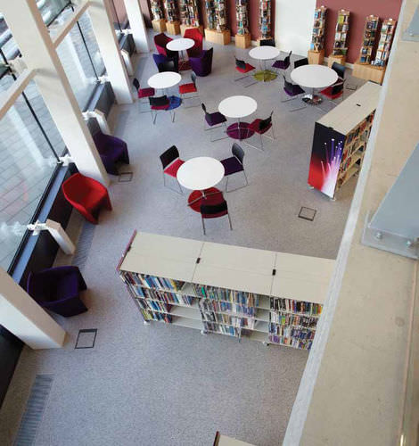 Pavimento in calcestruzzo - ISOWARM CASTLEBOARD SYSTEM - Tremco CPG Iberia & Italy - Flooring - da interno / per gradini / per il settore terziario