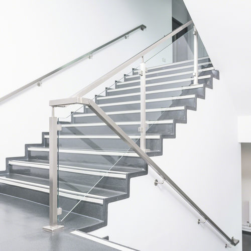 Ringhiera in acciaio inossidabile - SQUARE LINE® - Q-railing - pannelli in vetro / in cavi di acciaio / in lamiera forata