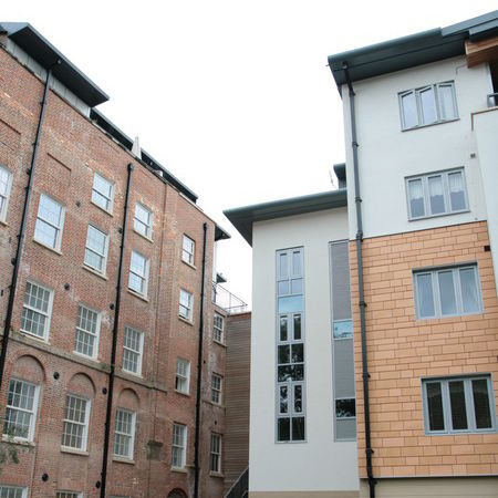 Finestra in legno - SCANDIC - Skaala Windows And Doors - in alluminio / a battente / a ghigliottina