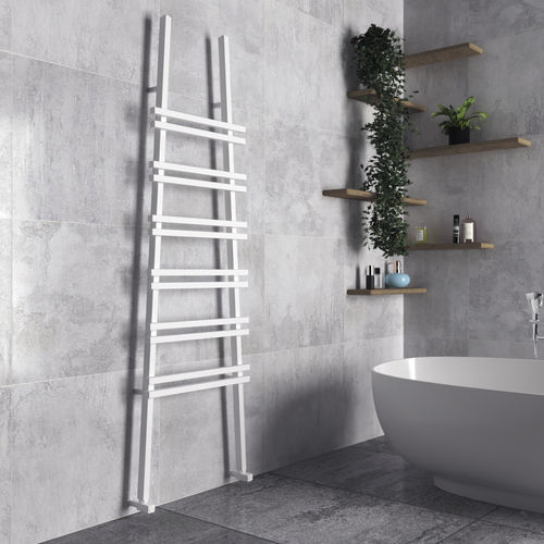 Scaldasalviette elettrico - JACOBS W - Carisa Designer Radiators - ad acqua calda / 501 w...750 w / contemporaneo
