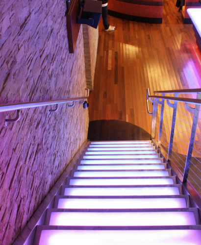 Gradino in pietra ricostituita - BIO-GLASS® : WHITE DIAMOND - Coverings ETC