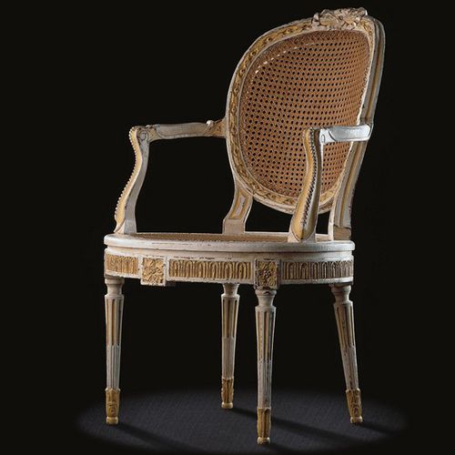 Poltrona in stile Luigi XVI - L16T TF A 8 - MASSANT - in legno / a medaglione
