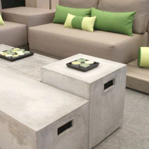 Tavolo d'appoggio contemporaneo - SEMPRE - In4Out - in calcestruzzo fibrorinfrozato / quadrato / per uso residenziale