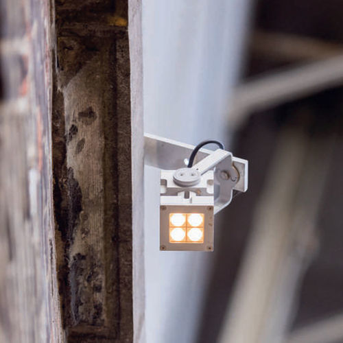 Proiettore IP67 - REVO BASIC MAINS - CLS LED - LED / professionale / da esterno
