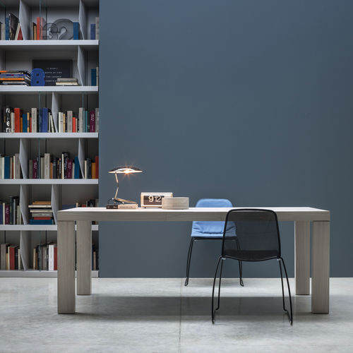 Lampada da tavolo - MEOLA - DelightFULL - in alluminio / in ottone / in alluminio laccato