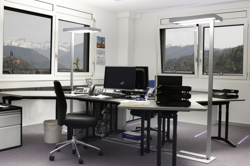 Lampada da terra - LEIRA : 131-711I-80GET/840, B - Halla - in alluminio / contemporanea / con cavo