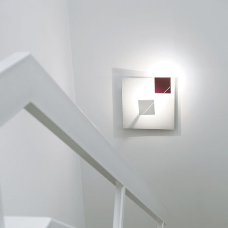 Applique contemporanea - DESAGN: 50A2 - Knikerboker - da interno / in acciaio inossidabile / quadrata
