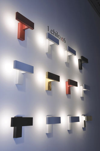 Applique contemporanea - DESAGN: 1.CHILO.E6 - Knikerboker - da interno / in alluminio anodizzato / LED