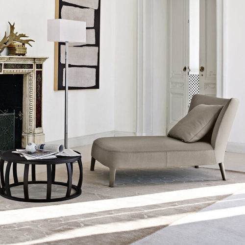 Chaise longue contemporanea - FEBO - MAXALTO - in tessuto / in pelle / in legno massiccio