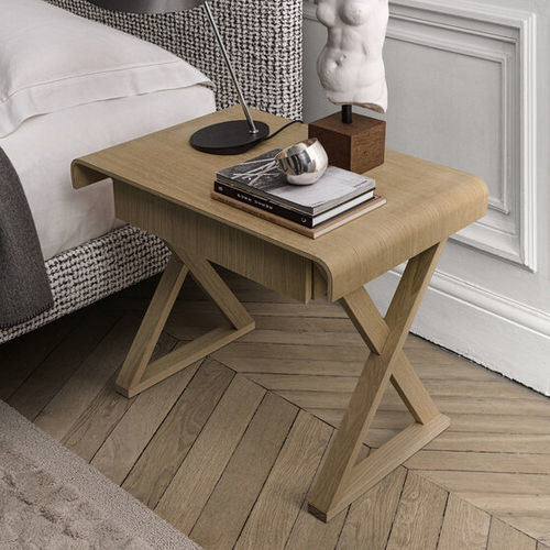 Comodino contemporaneo - SIDUS - MAXALTO - impiallacciato in legno / con supporto in legno massiccio / rettangolare
