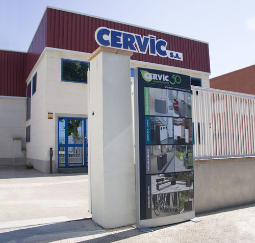Totem di segnalazione - JAKARTA - CERVIC ENVIRONMENT - per spazio pubblico